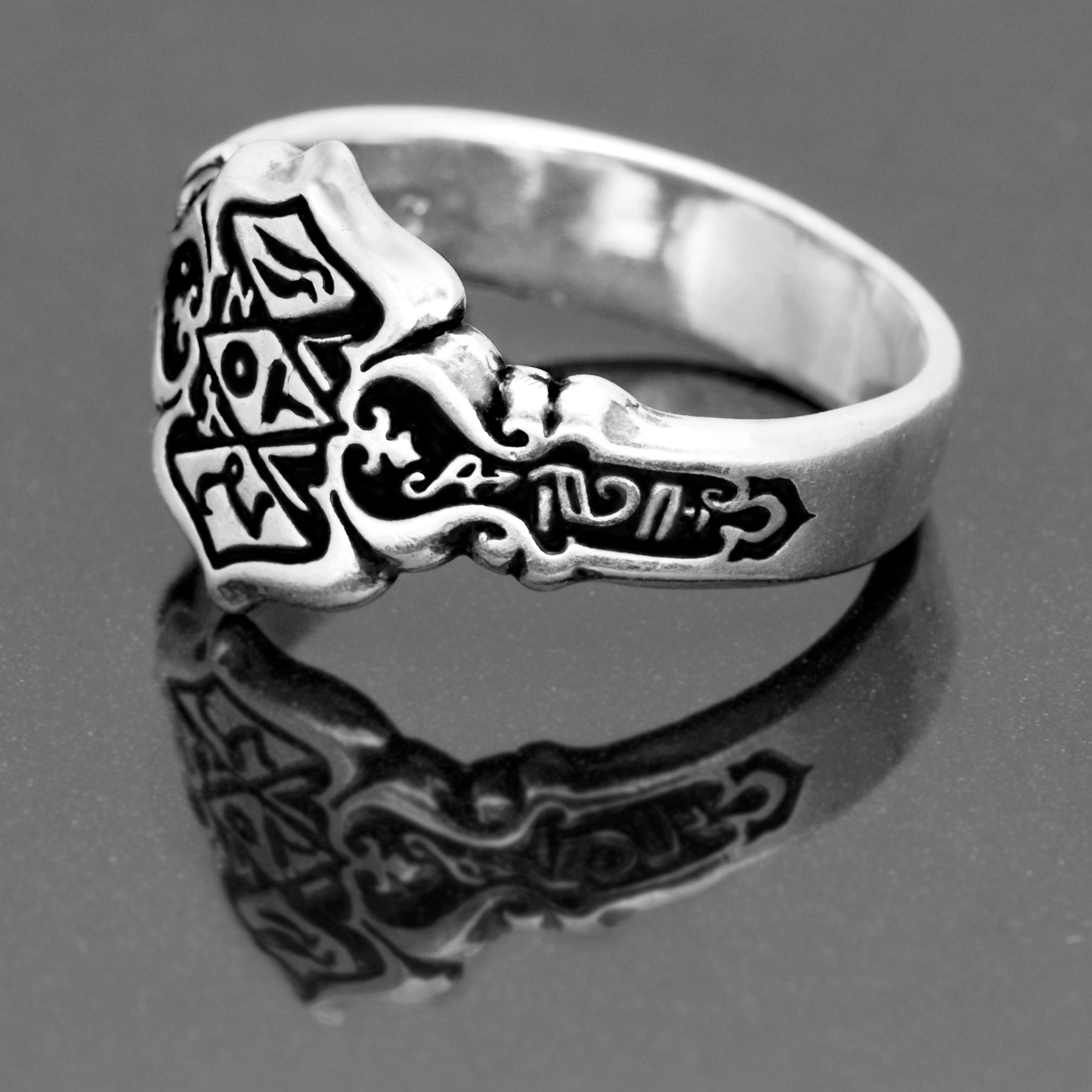 PSYCHIC RING IN STERLING SILVER - Image 2