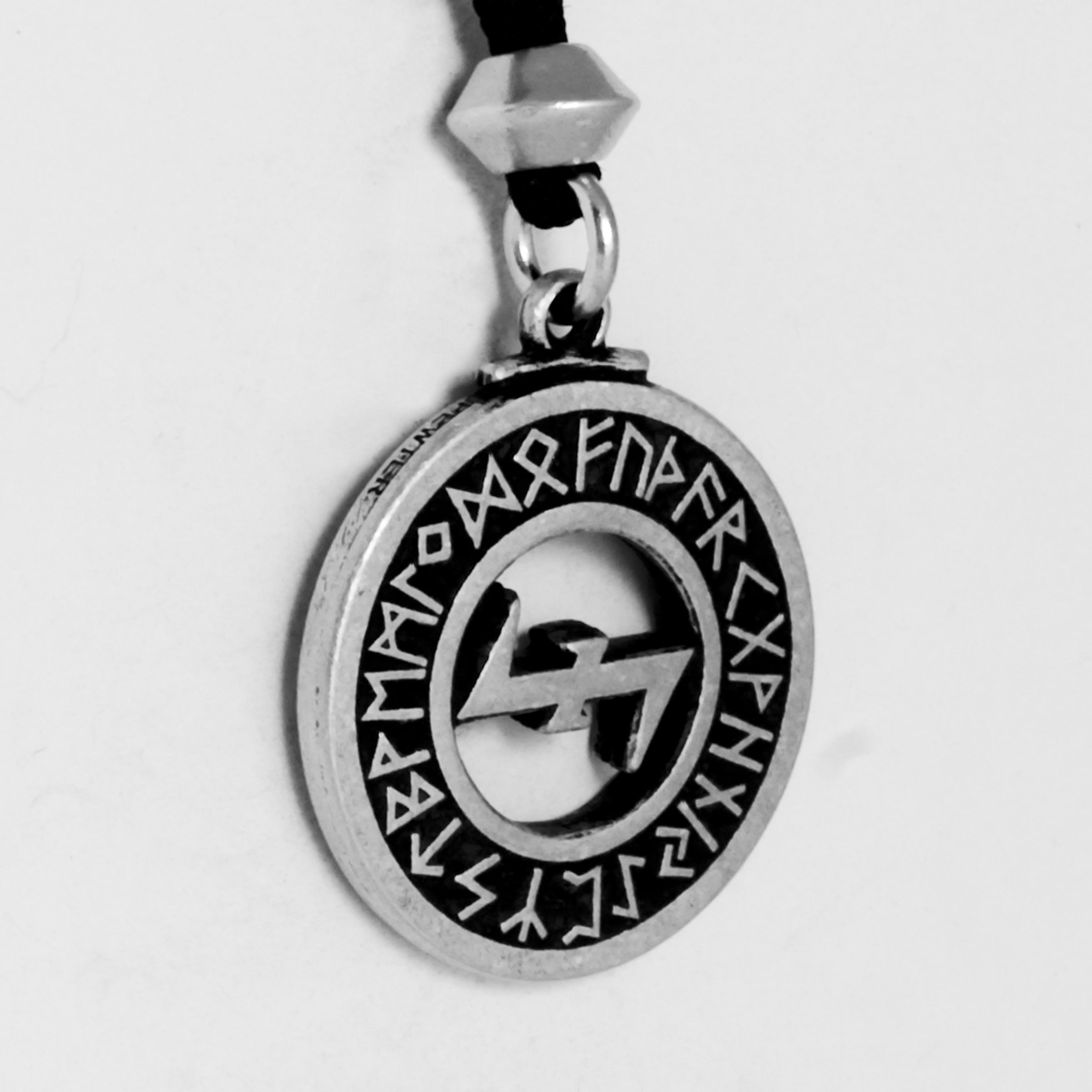 THE WOLF'S ANGEL - Image 2